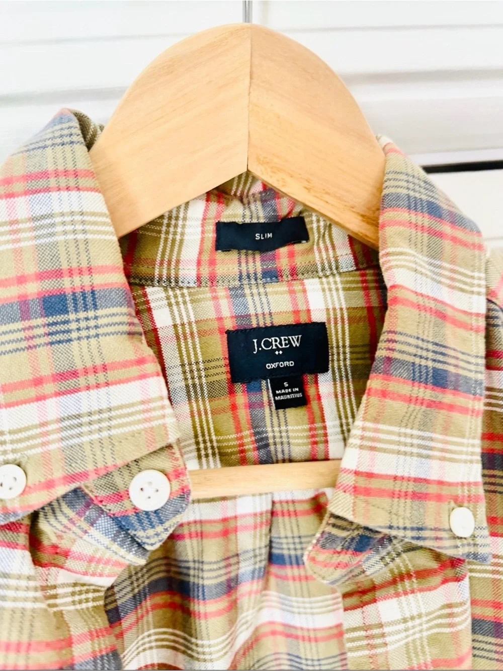 J.Crew 16 Assorted Men's Button-Down Shirts Size S